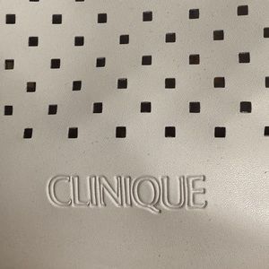 Clinique Bags - Clinique Tote Bag Clinique Bags - Clinique Tote Bag